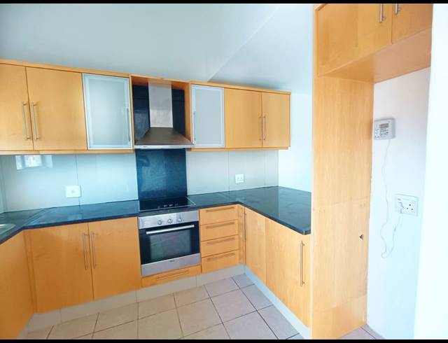 3 BEDROOM FLAT TO LET IN MOUNT EDGECOMBE